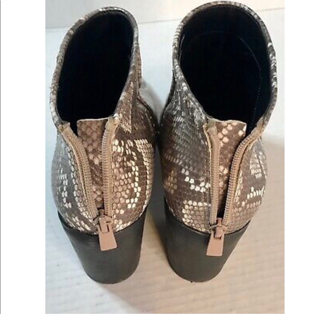Massini Nora FAUX Snake Skin Boots - Picture 3 of 12